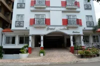 Grand Isabella Residences - Condos
