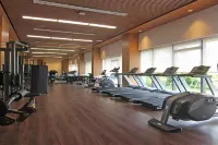 Nala by TwoSpaces 2Br at Skyhouse Apartment - Gym