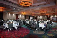 DoubleTree by Hilton Kansas City - Overland Park