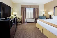 Holiday Inn Express & Suites CORDELE NORTH by IHG - Hot Tub