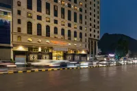 Ramada by Wyndham Makkah ZAD Al Rawda Hotel di 