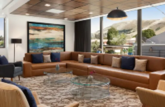 聖路易斯奧比斯波市中心拉昆塔温德姆套房酒店 聖路易斯－奧比斯波酒店