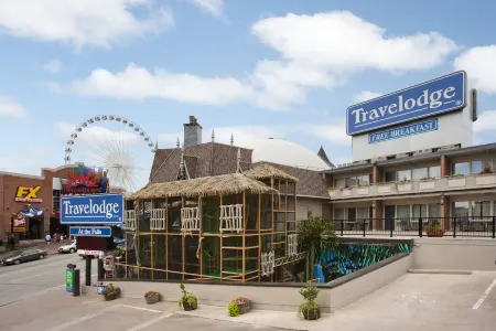 Travelodge by Wyndham Niagara Falls at the Falls