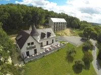 Logis Hôtel-Restaurant Imago Hotels in Beaumont-en-Veron