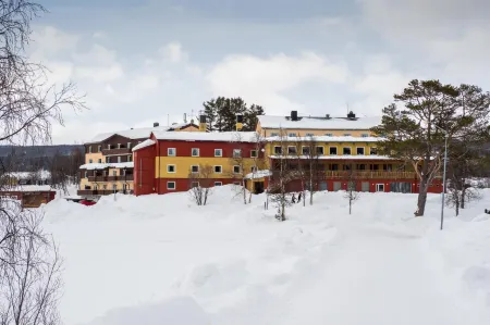 Hotell Bruksvallsliden Отели в г. Херьедален
