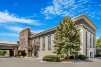 La Quinta Inn & Suites by Wyndham Twin Falls Hotels near Snake River Canyon Trail