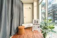 Beds Friends Phi Phi