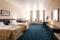 Sun Hotel
