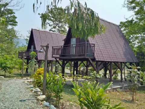 Landmark Farmhouse โรงแรมใน