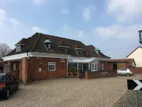 The Swan Motel, Gillingham Hotels in Denton