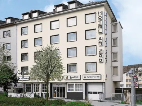 Hotel am Zoo Отели рядом с достопримечательностью «Цайль»