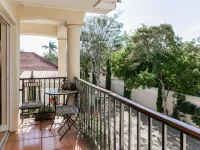 Arum Guest House Hotels in East london