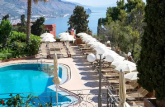 โรงแรมอาริสตัน และปาลาซโซ ซานตากาเตรินา