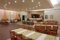 Hotel Bila Ruze - Parkplatz