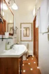 Sverdlova 27 Hotel