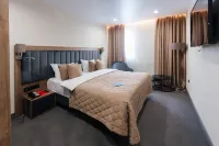 Azimut Hotel Tobolsk (ex. Slavic) Hotels in Gorod Tobolsk