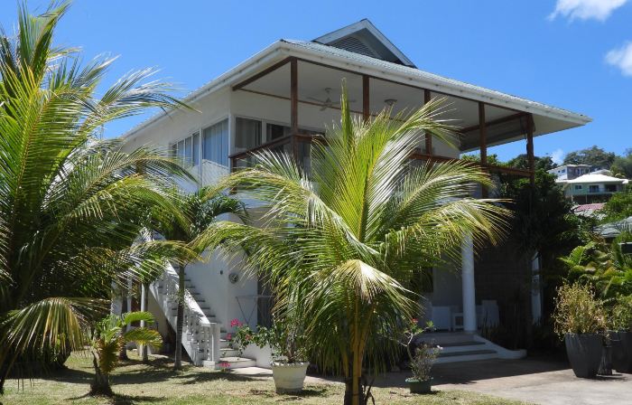Castaway Lodge