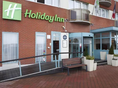 Holiday Inn Calais Отели рядом с достопримечательностью «Calais Lighthouse»