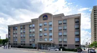 Hampton Inn by Hilton Winnipeg Downtown โรงแรมใน