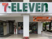 LumaNest Senawang Hotels in Ampangan
