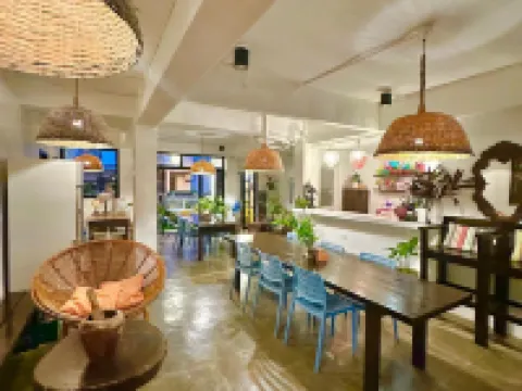 Backdoor Villa Hotéis em Baler