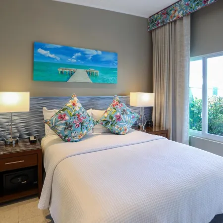 Orchid Key Inn - Adults Only