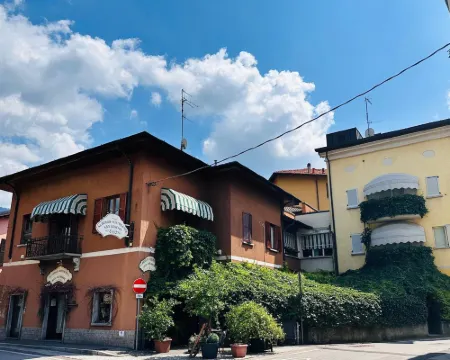 ホテル サン ジュゼッペ チェルノッビオのホテル