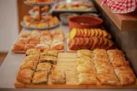 Oikia Guesthouse - breakfast