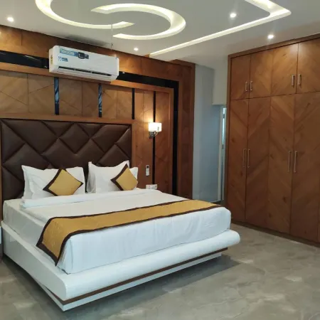 Club 21 by Sariska Fun City