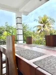 Pearl Kingdom Hotel & Resort - 2-Star