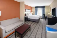 Holiday Inn Express & Suites Atlanta NE - Duluth