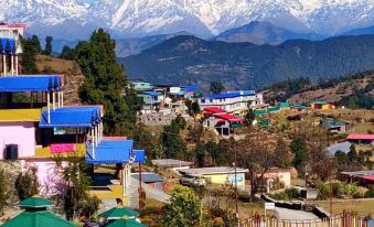Hotel Himshikhar - Housity