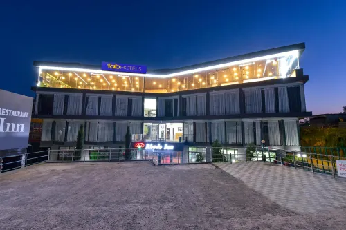 FabHotel Burans Residency فنادق في Kempty Range