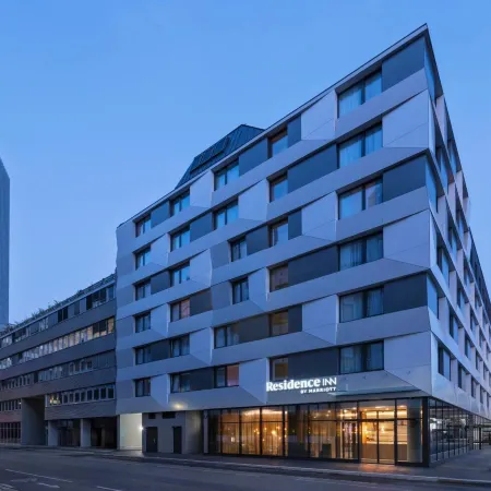 Residence Inn Vienna City East Отели рядом с достопримечательностью «Автовокзал Эрдберг»