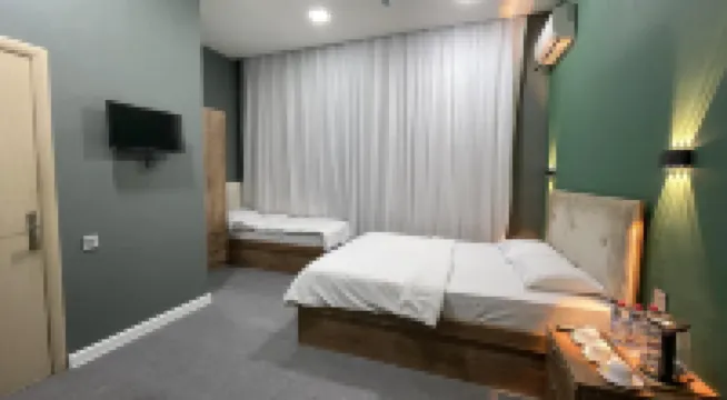 ルノ イン オテル ウィンター・パーク周辺のホテル