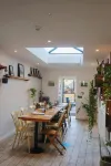 Upstairs at 33 - Self Check in Boutique Accommodation in Worcester Centre - 3-Star