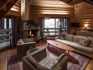 Lapland Hotels Ounasvaara Chalets