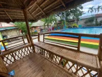 Scott's Seaview Resort Hotels in Compostela