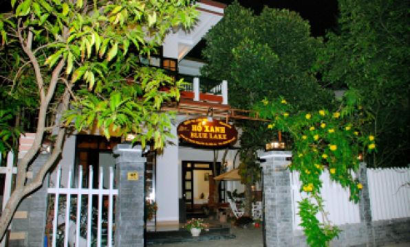 Blue Lake Homestay