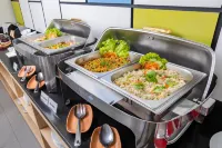 Hotel Citradream Bandung - Breakfast