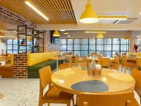 Bloom Hub Weh Andheri โรงแรมในมุมไบ