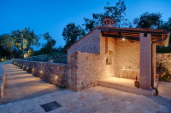 Relais la Costa Historical Residence