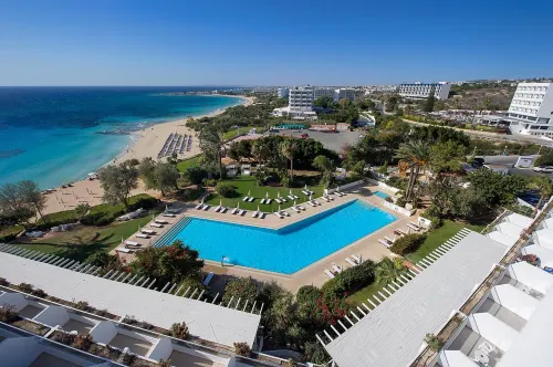 Grecian Sands Hotel - Family