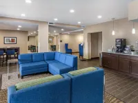 Quality Inn & Suites Spring Lake - Fayetteville Near Fort Liberty Hotels in Spring Lake