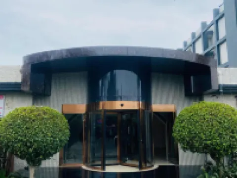 Kingdom Hotel Hotels in Moga