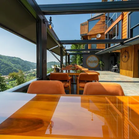 Pavri Suit Bungalov