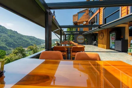 Pavri Suit Bungalov Отели в г. Yamacdere Koyu