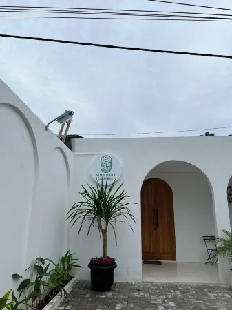 Sampai Villa Teras Breksi Отели рядом с достопримечательностью «Прамбанан»