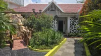 Binary Exotica Luxury Hotels & Resorts - bar