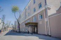 Централь Отели рядом с достопримечательностью «Казанская церковь»